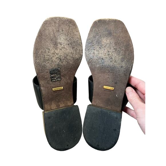 Gucci Black Leather Thong Sandals with Gold Double G - Picture 7 of 8